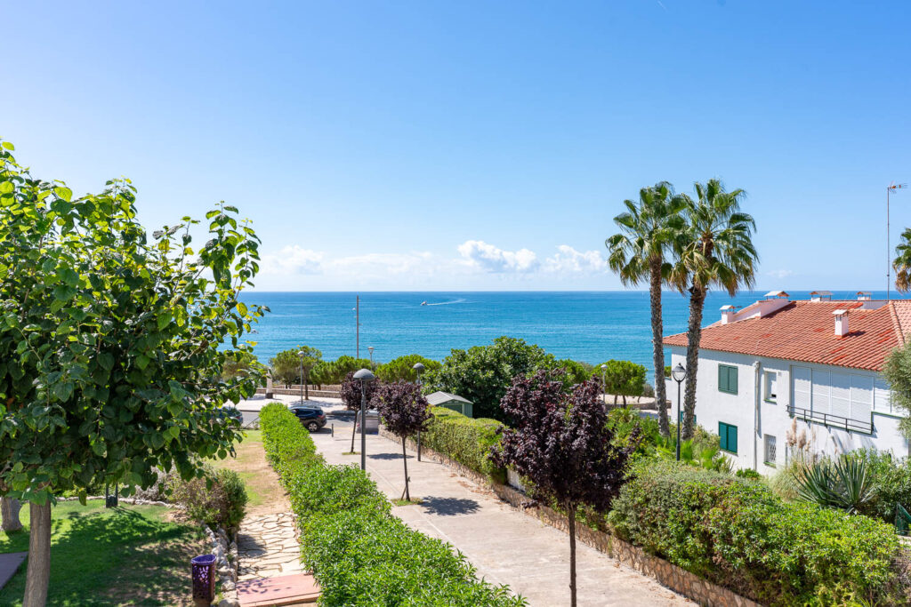 Apartment Calmacita Sitges view