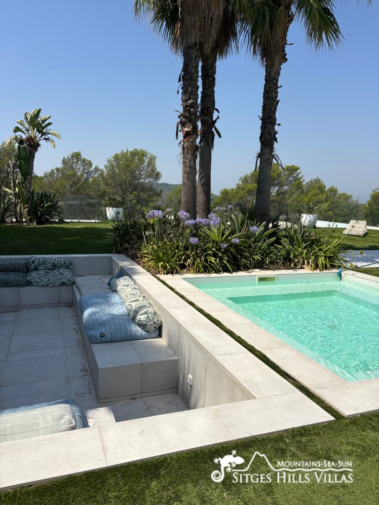 Villa Calypso Modern Stylish Villa near to Sitges